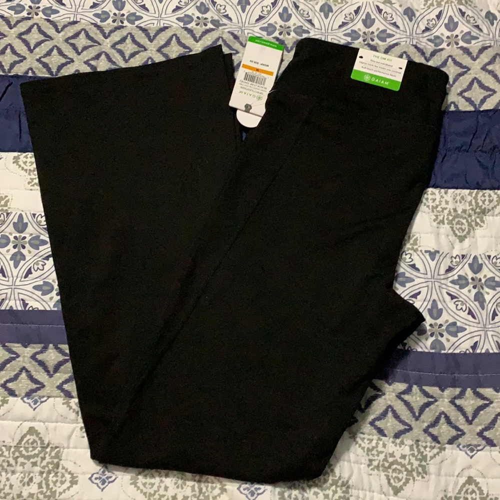 Gaiam boot cut yoga pants